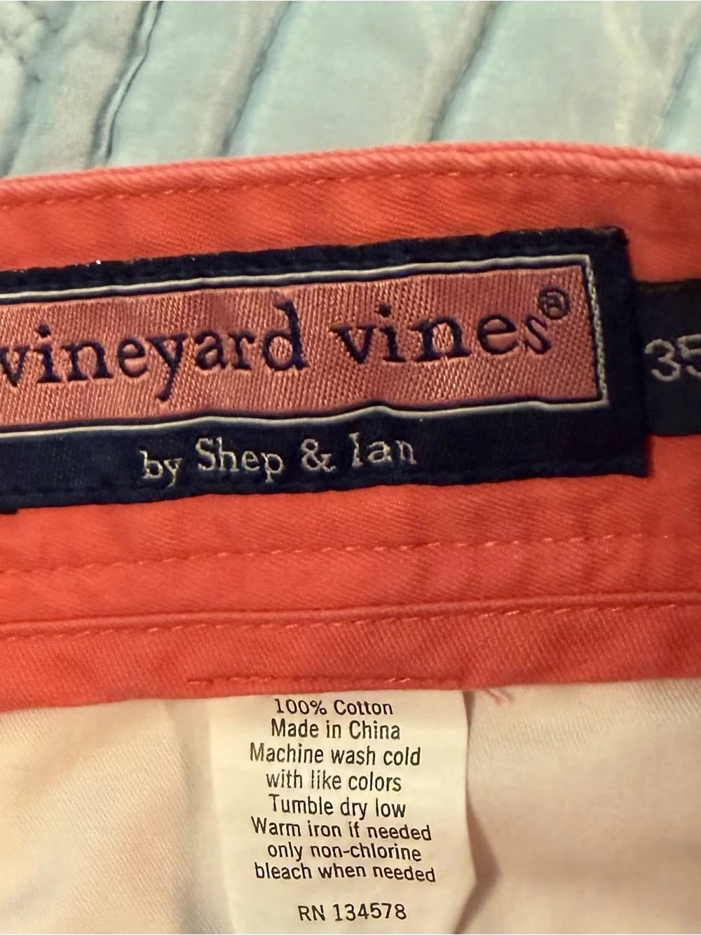 Vineyard Vines Club Shorts Men’s 35 Coral Salmon Pink 9” Cotton Chino